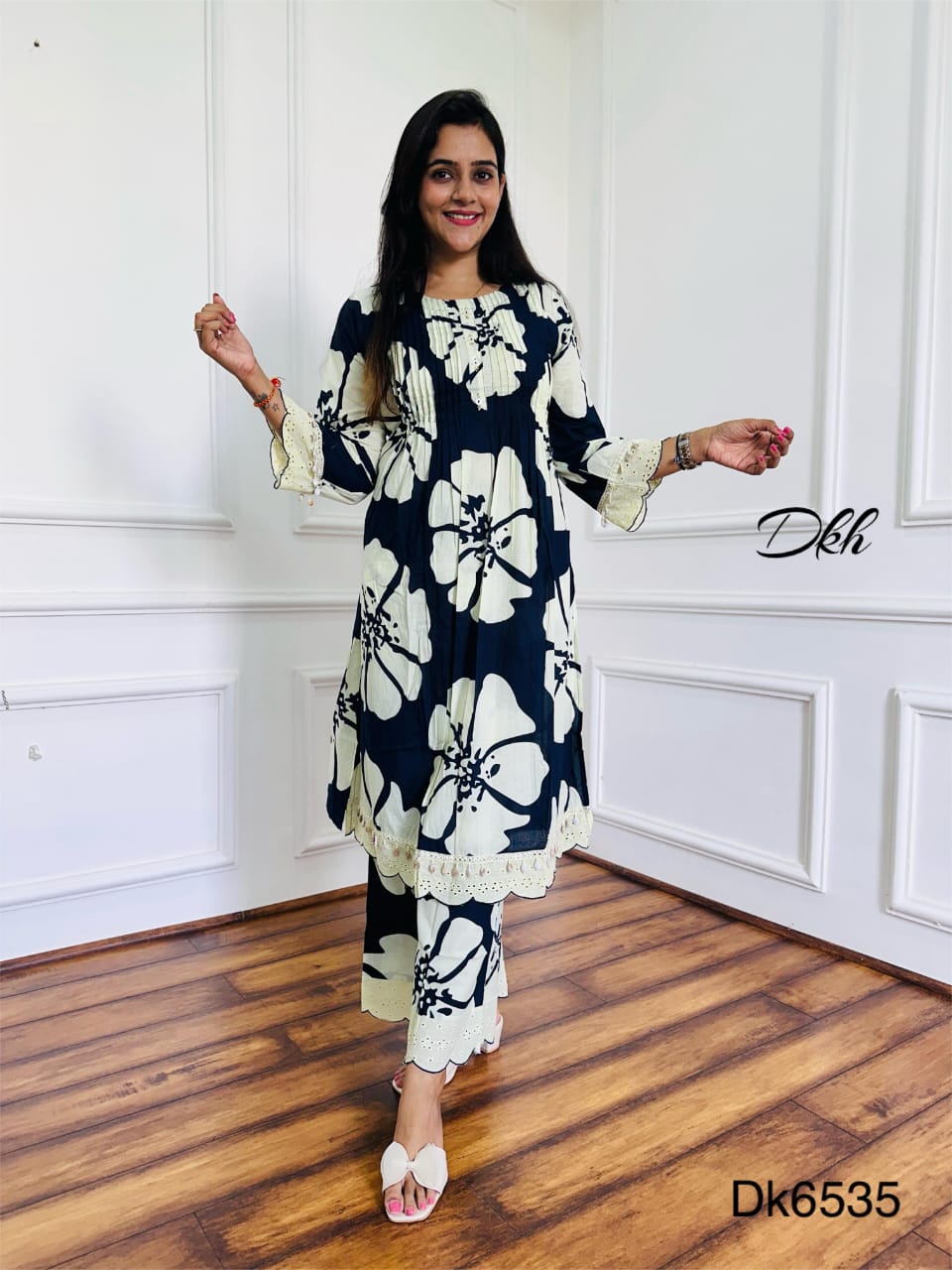 Cotton Printed 2-Piece Set with Pintex Detailing & Crochet Schiffli Lace