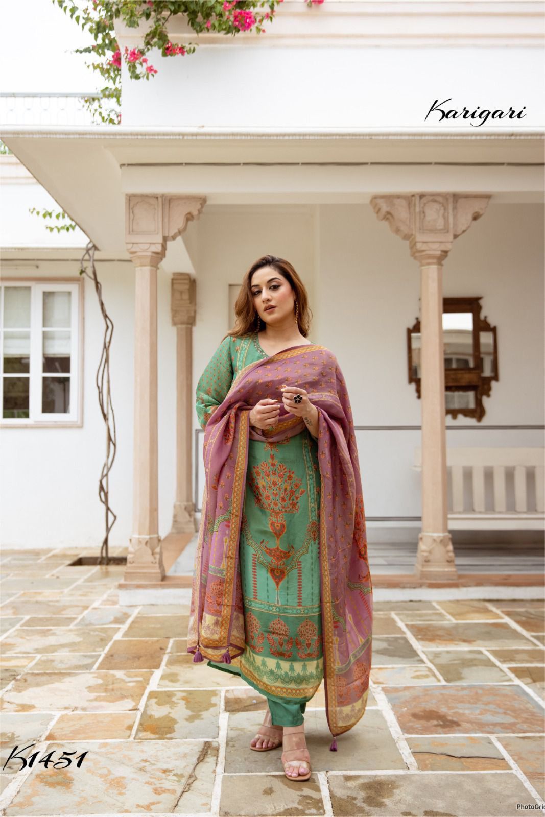 karigari by DKH k1451 Premium tissue shimmer 3 pc