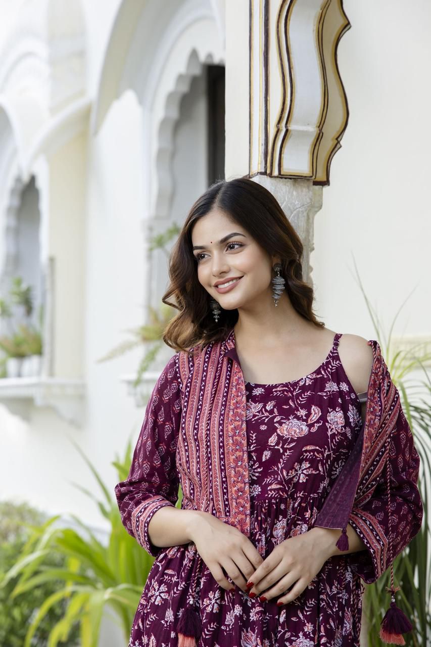 DKH Dk6280 Premium cotton tier pattern gown