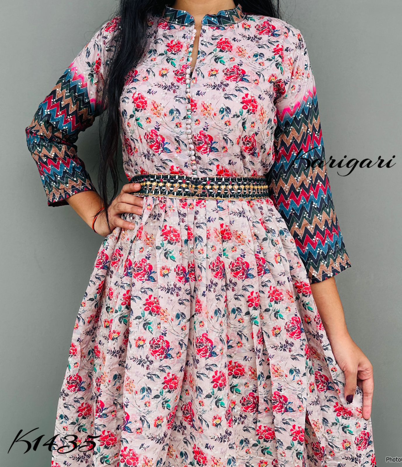 Karigari by DKH k1435 Premium maslin silk digital printed gown