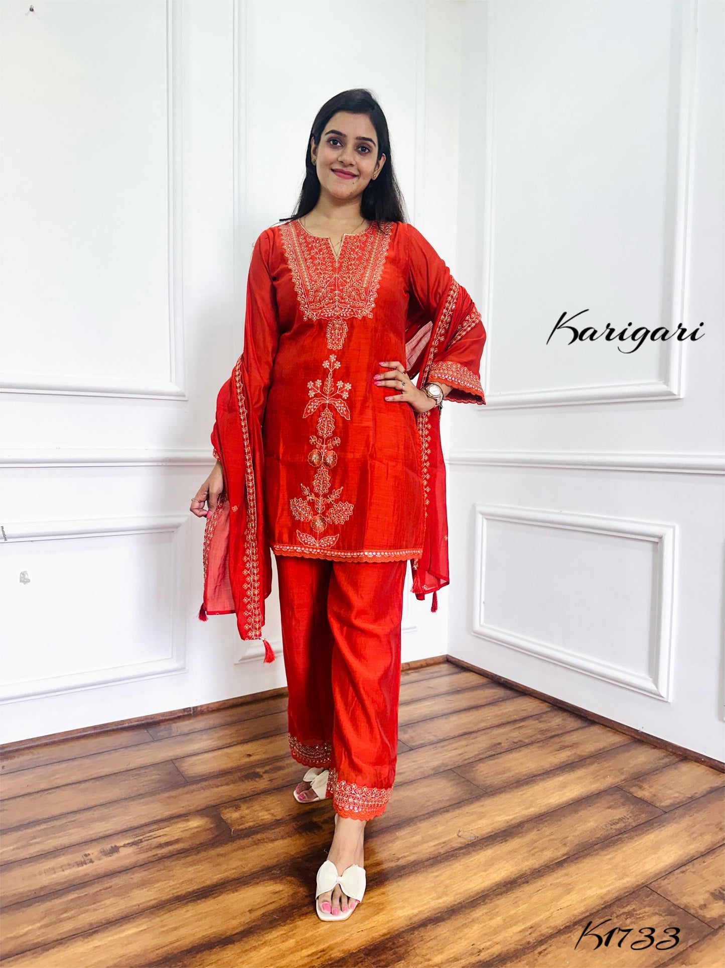 Trendy Rust Mul Chanderi 3-Piece Kurti Set