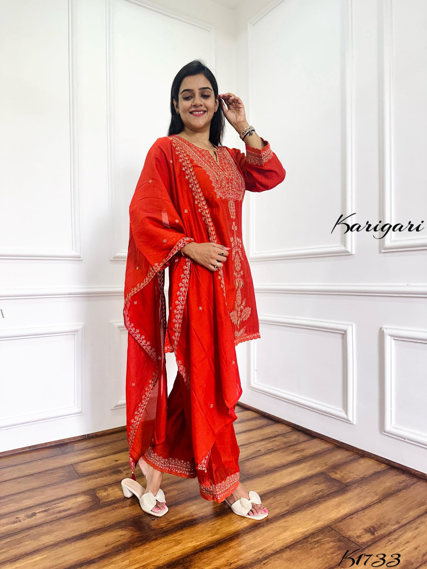 Trendy Rust Mul Chanderi 3-Piece Kurti Set