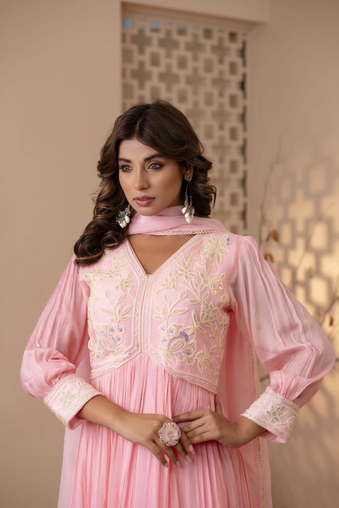 Pure Chinnon Gown K1135