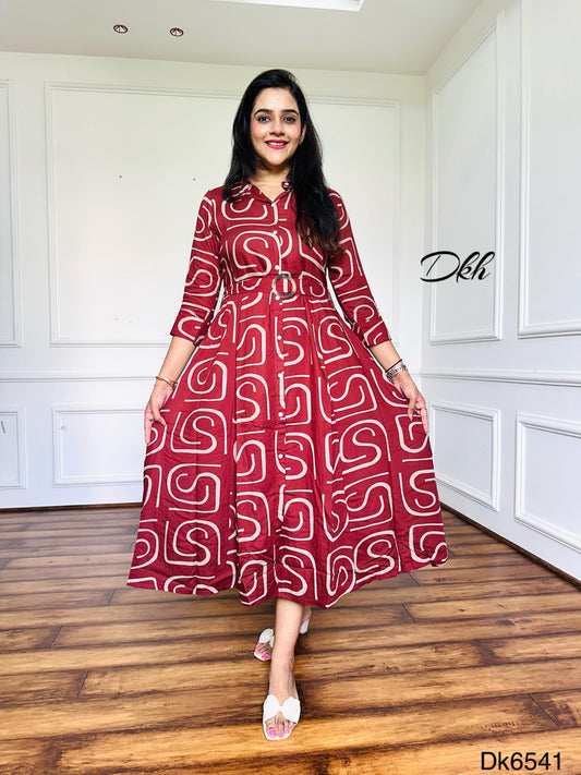 Trendy Maroon Rayon Printed Dress with Belt – Casual & Chic Style