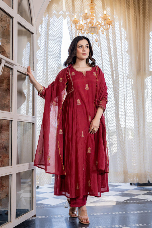 Mul Chanderi zari embroidered 3-pieice suit set in mahroon