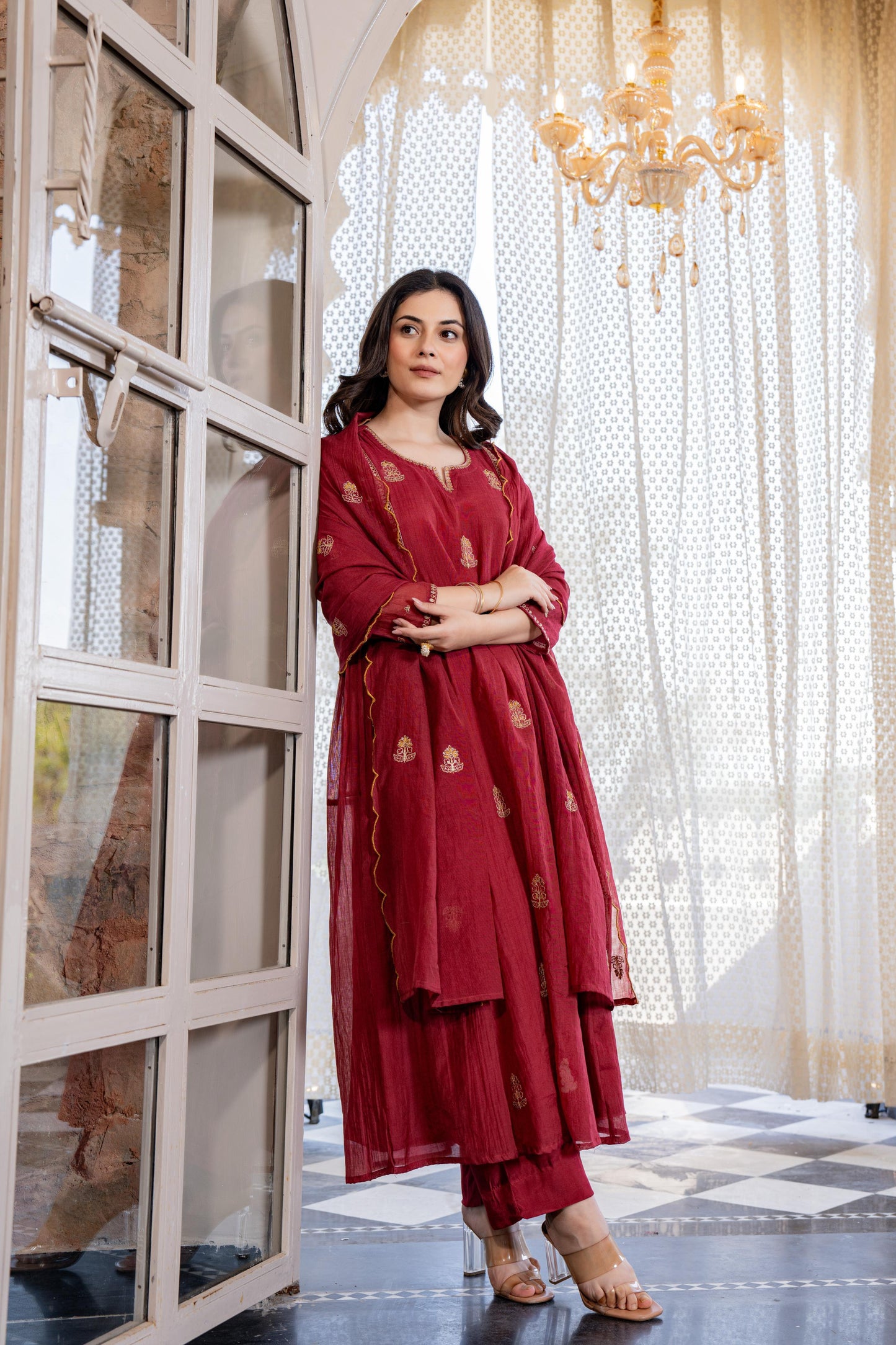 Mul Chanderi zari embroidered 3-pieice suit set in mahroon