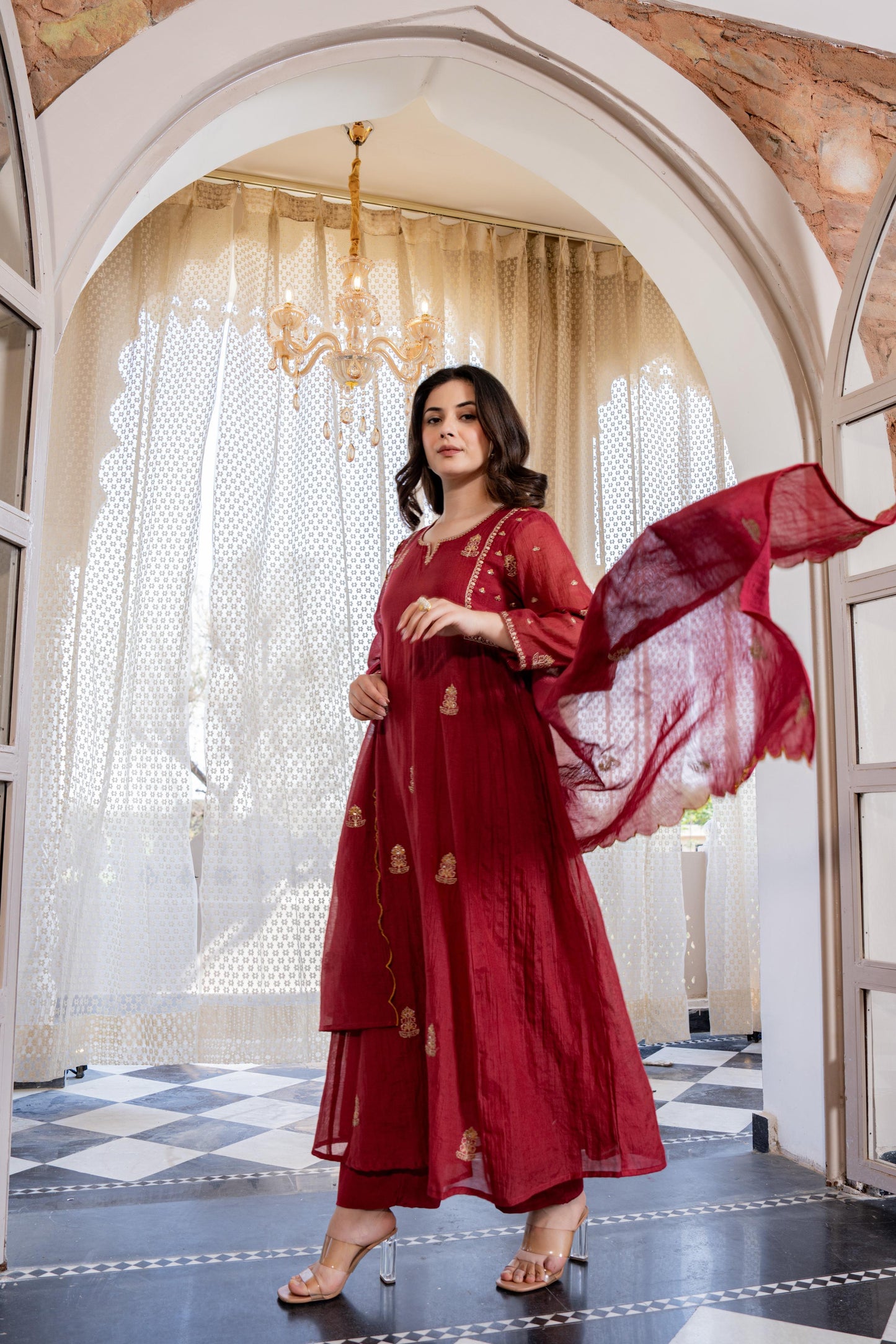 Mul Chanderi zari embroidered 3-pieice suit set in mahroon